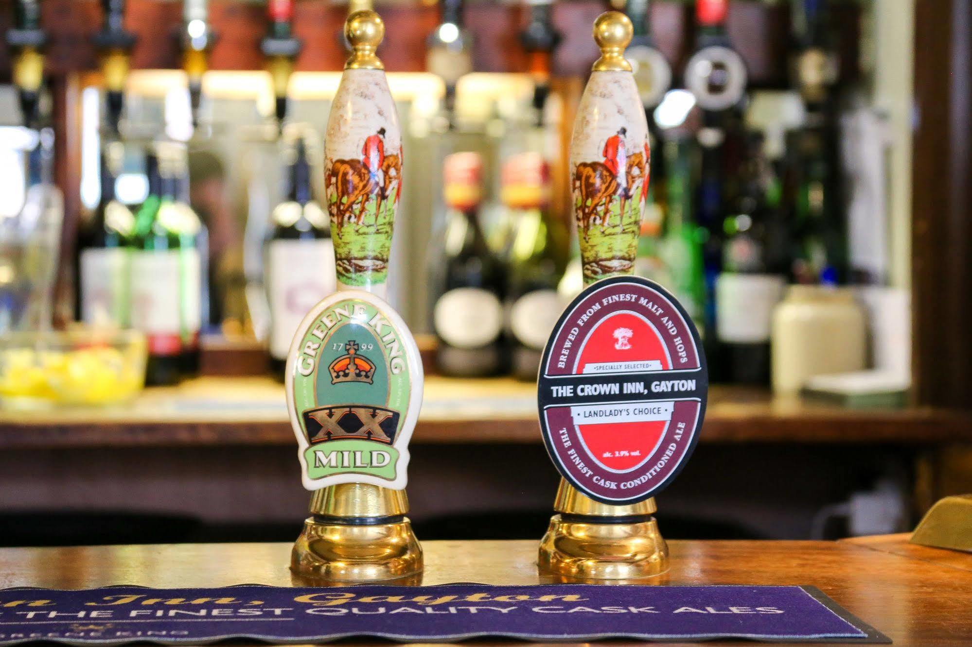 Gayton  The Crown Inn المظهر الخارجي الصورة