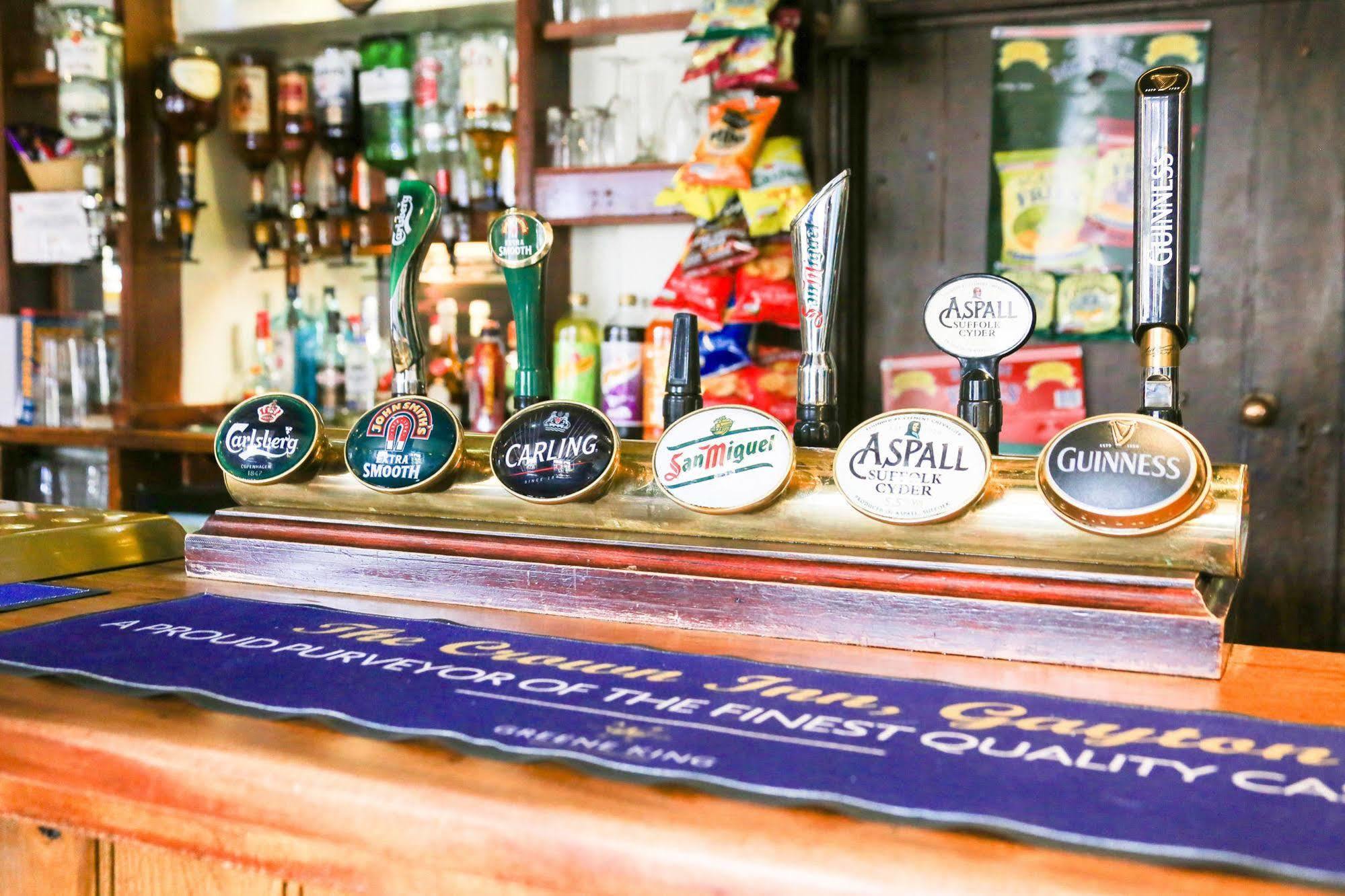Gayton  The Crown Inn المظهر الخارجي الصورة
